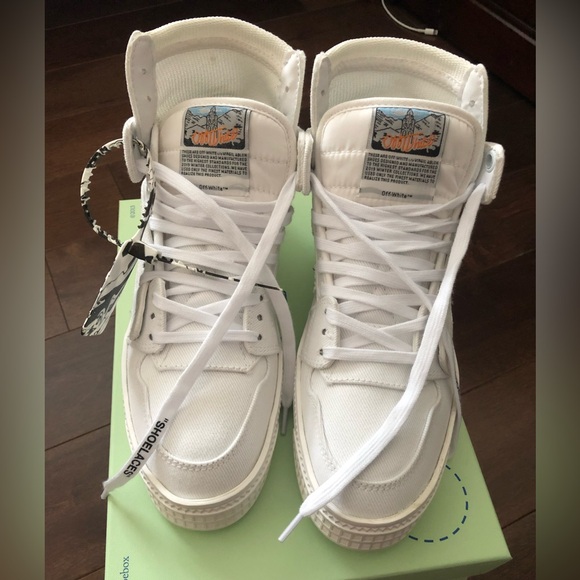 Off-white Hi-top 3.0 Canvas sneaker - Picture 2 of 3